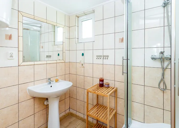 بيت خشبي Letniskowe 