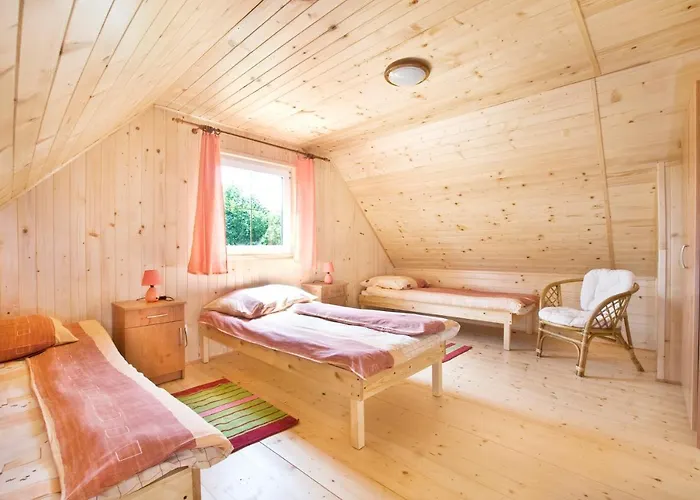 بيت خشبي Letniskowe 